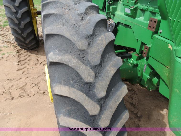 image for item B4721 1998 John Deere 8400 MFWD tractor