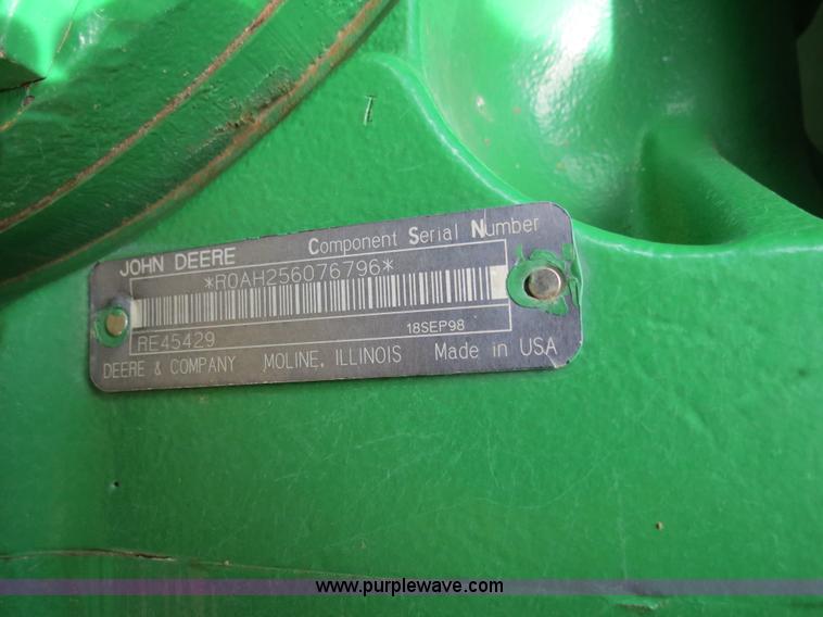 image for item B4721 1998 John Deere 8400 MFWD tractor