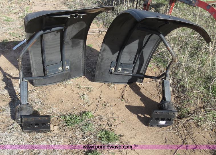 image for item B4721 1998 John Deere 8400 MFWD tractor