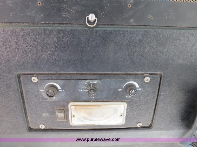 image for item B4722 1988 Versatile 276 Bi-directional 4WD tractor