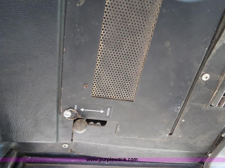 image for item B4722 1988 Versatile 276 Bi-directional 4WD tractor