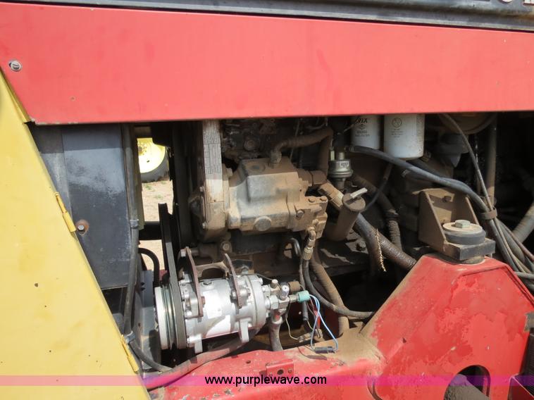 image for item B4722 1988 Versatile 276 Bi-directional 4WD tractor