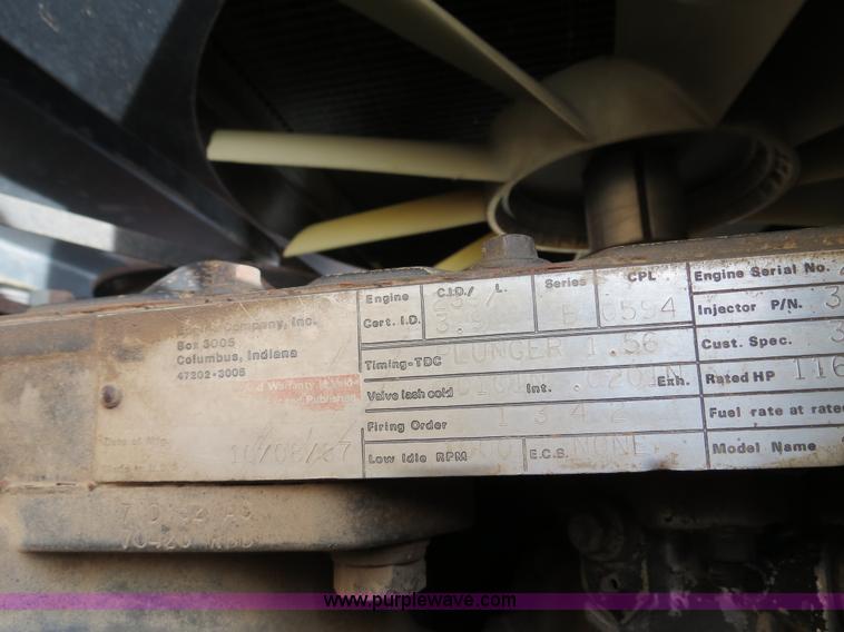 image for item B4722 1988 Versatile 276 Bi-directional 4WD tractor