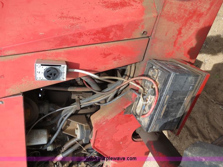 image for item B4722 1988 Versatile 276 Bi-directional 4WD tractor