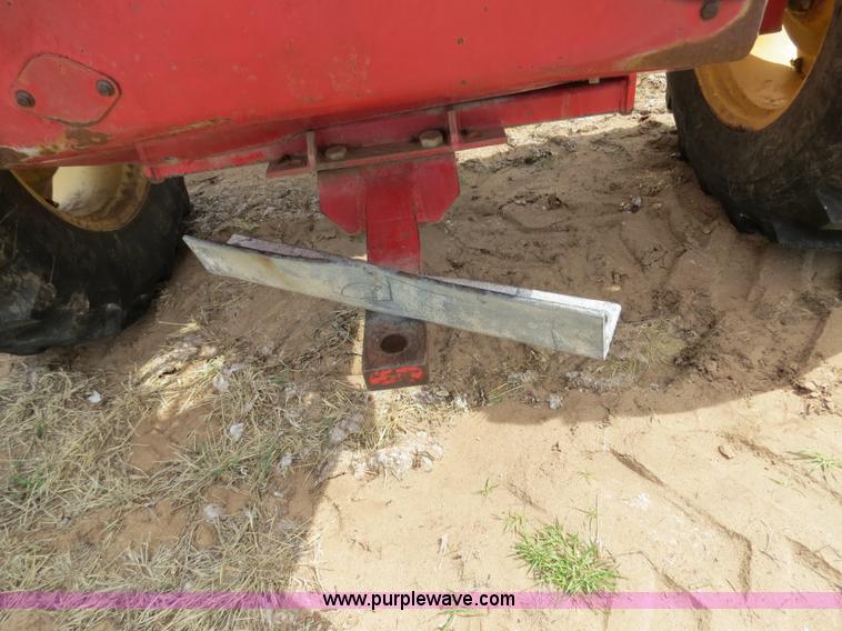 image for item B4722 1988 Versatile 276 Bi-directional 4WD tractor