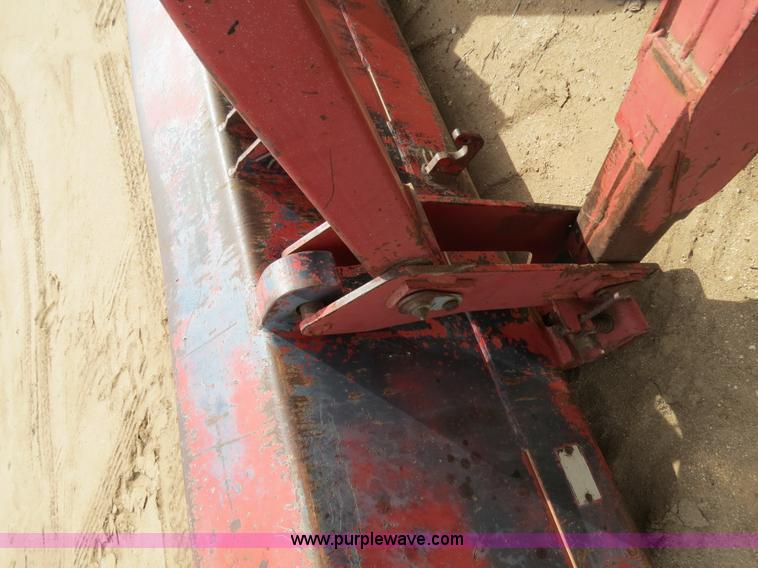 image for item B4722 1988 Versatile 276 Bi-directional 4WD tractor