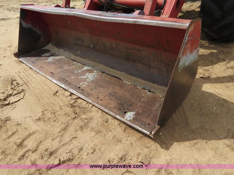 image for item B4722 1988 Versatile 276 Bi-directional 4WD tractor