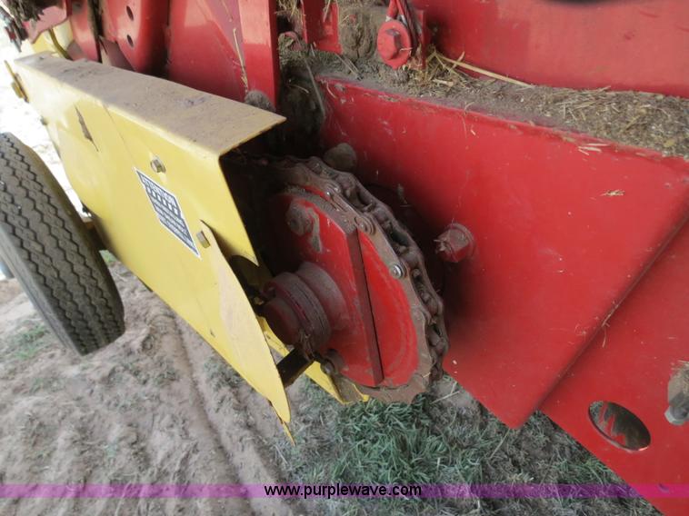 image for item B4725 1991 New Holland 855 Fastnet round baler