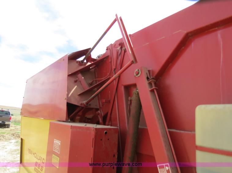 image for item B4725 1991 New Holland 855 Fastnet round baler