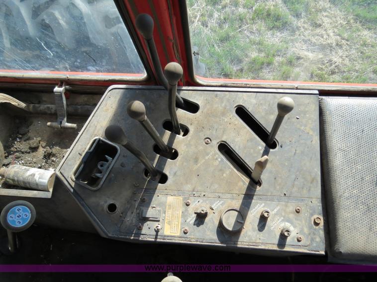 image for item B4726 1980 Massey-Ferguson 4880 4WD tractor