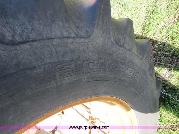 image for item B4726 1980 Massey-Ferguson 4880 4WD tractor