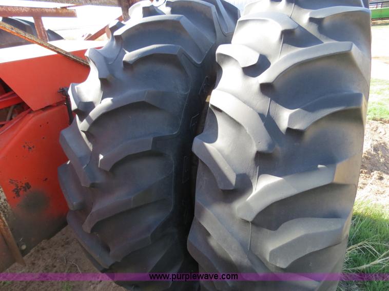 image for item B4726 1980 Massey-Ferguson 4880 4WD tractor