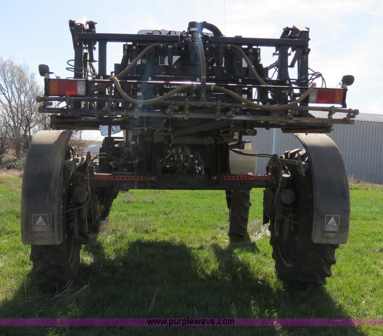 image for item B4727 2008 SpraCoupe 7655 self-propelled sprayer