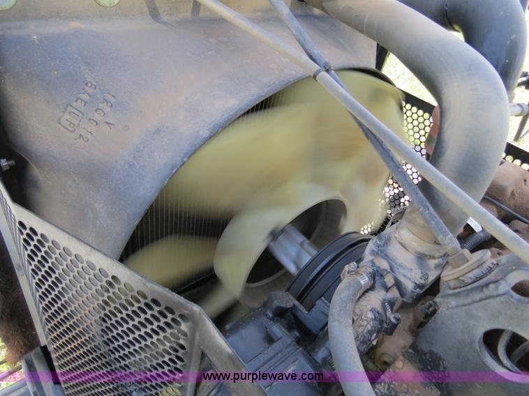 image for item B4727 2008 SpraCoupe 7655 self-propelled sprayer