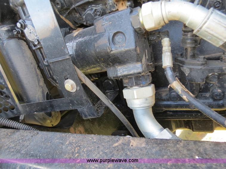 image for item B4727 2008 SpraCoupe 7655 self-propelled sprayer