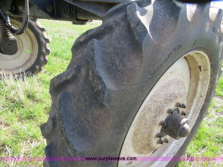 image for item B4727 2008 SpraCoupe 7655 self-propelled sprayer