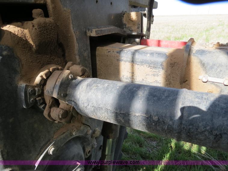 image for item B4727 2008 SpraCoupe 7655 self-propelled sprayer