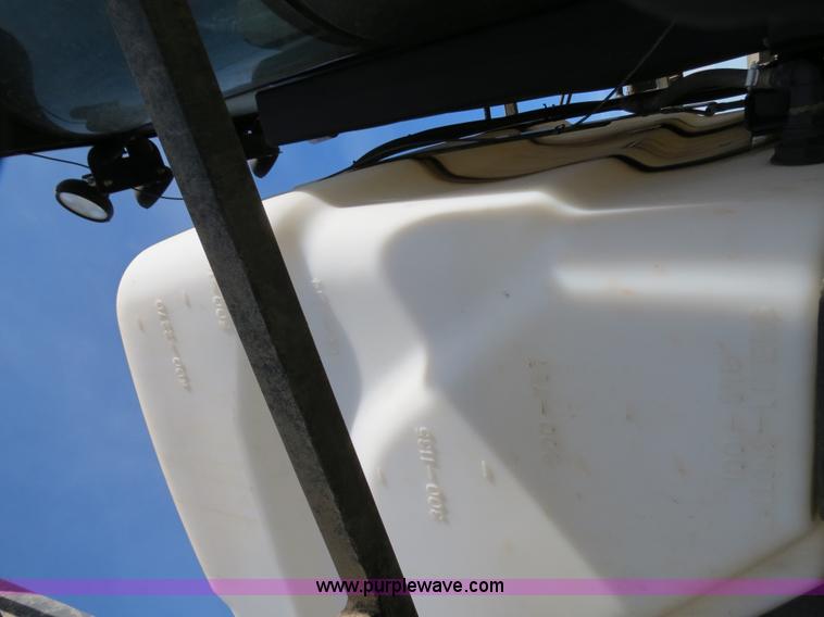 image for item B4727 2008 SpraCoupe 7655 self-propelled sprayer