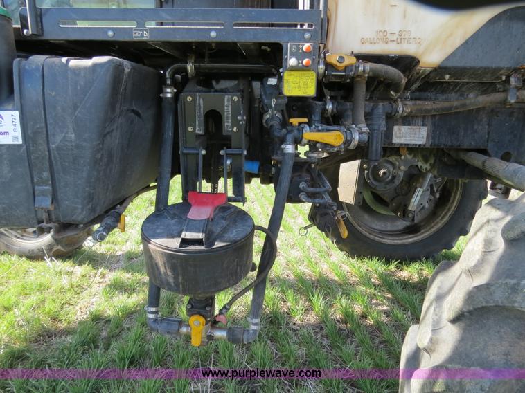 image for item B4727 2008 SpraCoupe 7655 self-propelled sprayer
