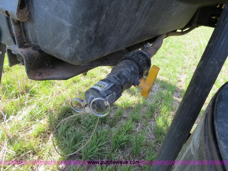 image for item B4727 2008 SpraCoupe 7655 self-propelled sprayer