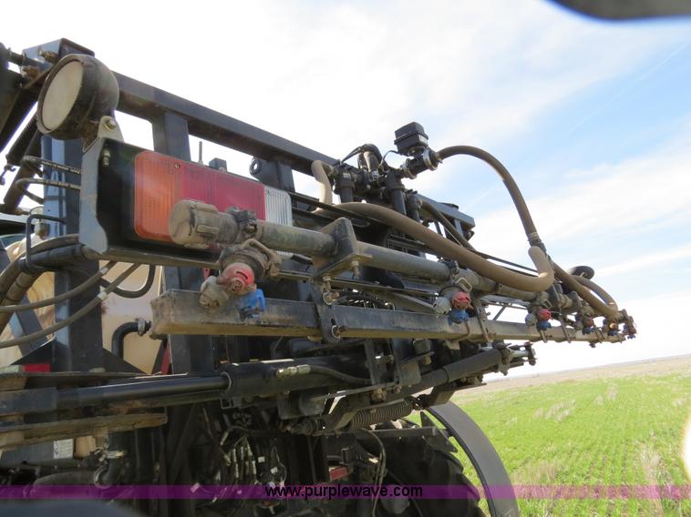 image for item B4727 2008 SpraCoupe 7655 self-propelled sprayer