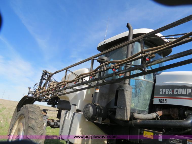 image for item B4727 2008 SpraCoupe 7655 self-propelled sprayer