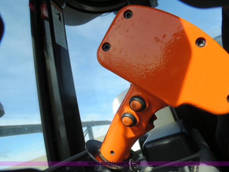 image for item B4727 2008 SpraCoupe 7655 self-propelled sprayer