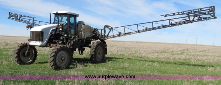 image for item B4727 2008 SpraCoupe 7655 self-propelled sprayer