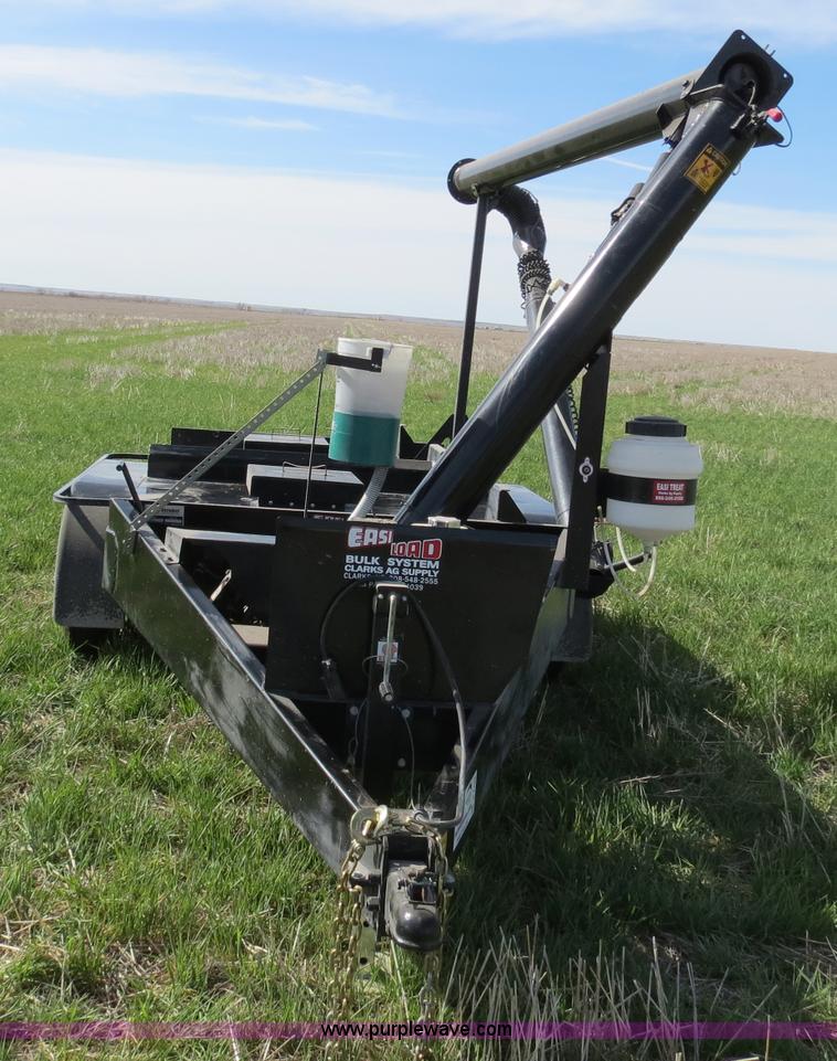 image for item B4728 2011 Strobel Low Pro EasiLoad bulk seed system