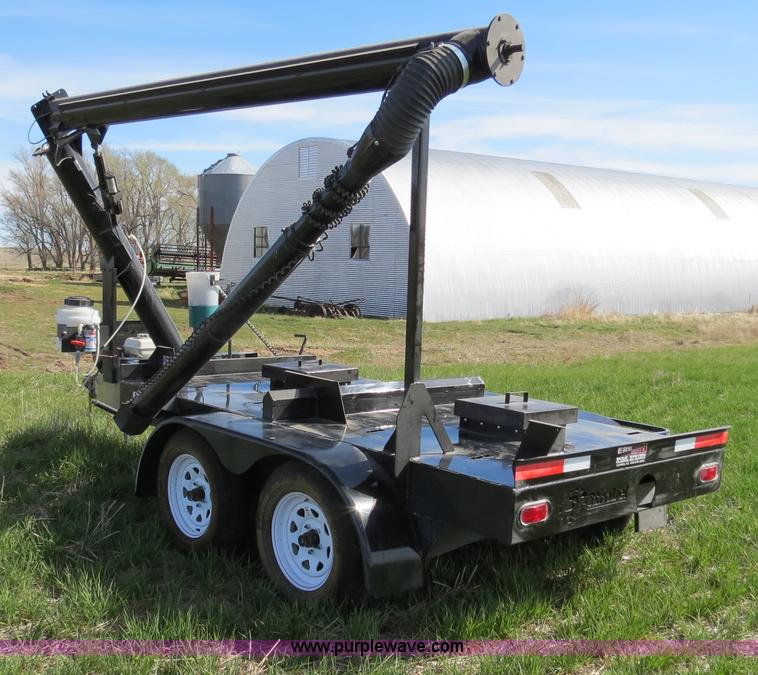 image for item B4728 2011 Strobel Low Pro EasiLoad bulk seed system