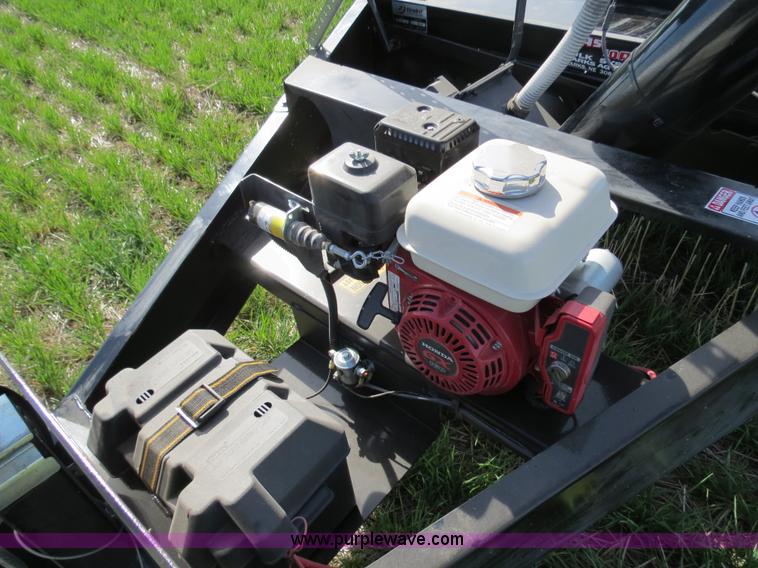 image for item B4728 2011 Strobel Low Pro EasiLoad bulk seed system