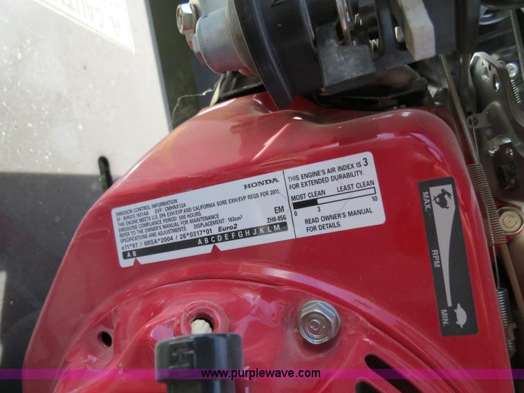 image for item B4728 2011 Strobel Low Pro EasiLoad bulk seed system