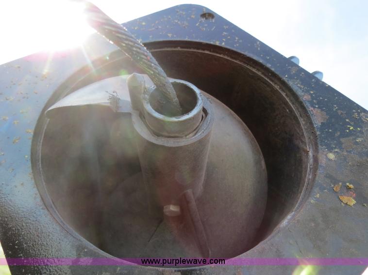 image for item B4728 2011 Strobel Low Pro EasiLoad bulk seed system