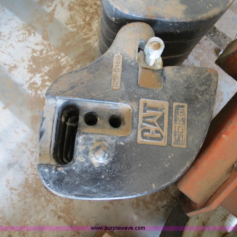 image for item S9592 (10) Caterpillar chin weights
