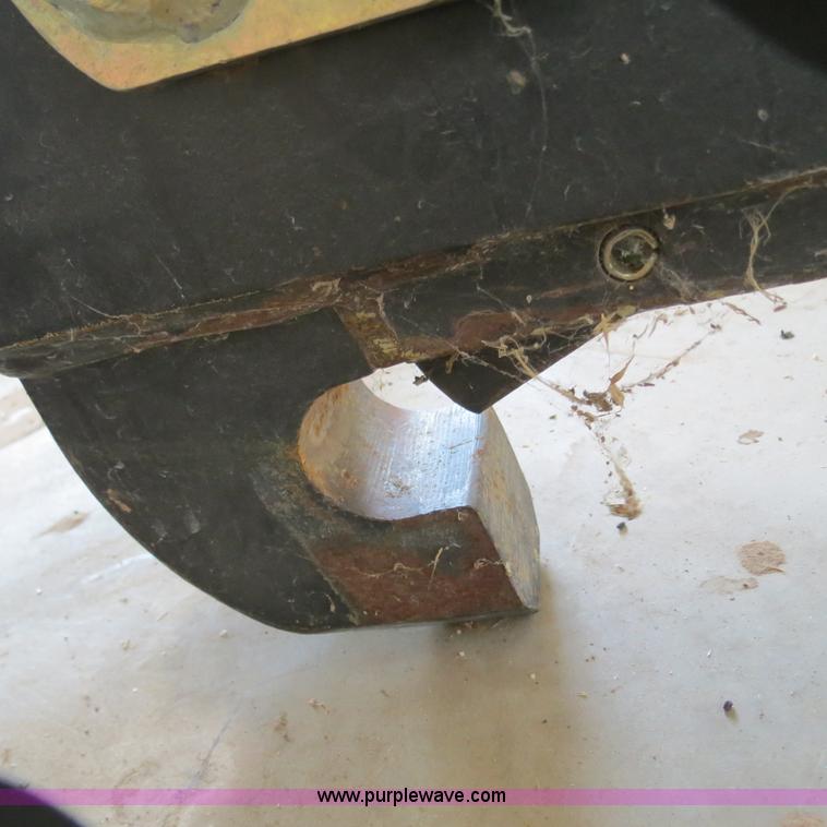 image for item S9593 Category 3 quick attach three point hitch