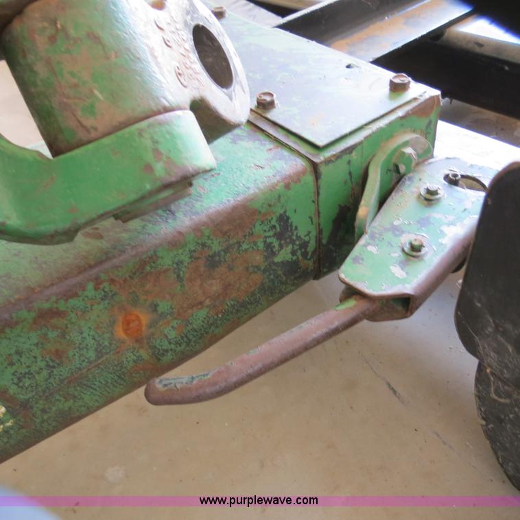 image for item S9594 John Deere three point category 3 quick attach