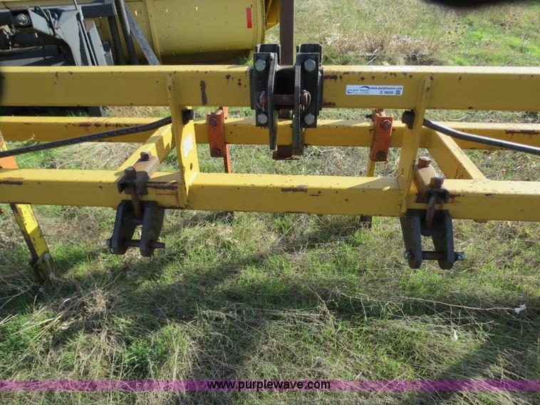 image for item S9600 Hamby WA-221-L 21' tool bar with shanks