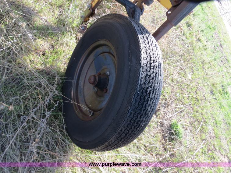 image for item S9600 Hamby WA-221-L 21' tool bar with shanks