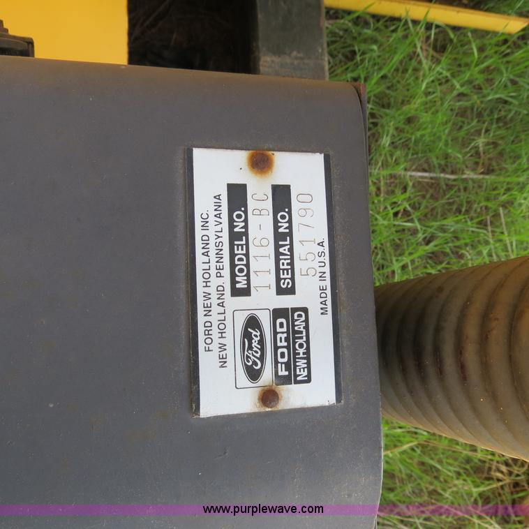 image for item S9601 New Holland 1116H swather head