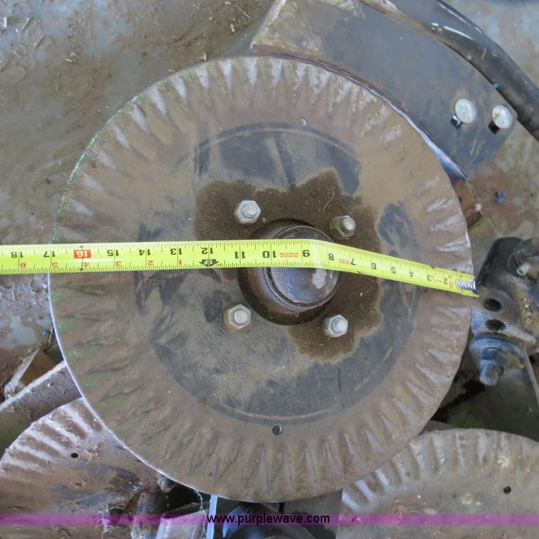 image for item S9602 (19) Yetter dry fertilizer coulters