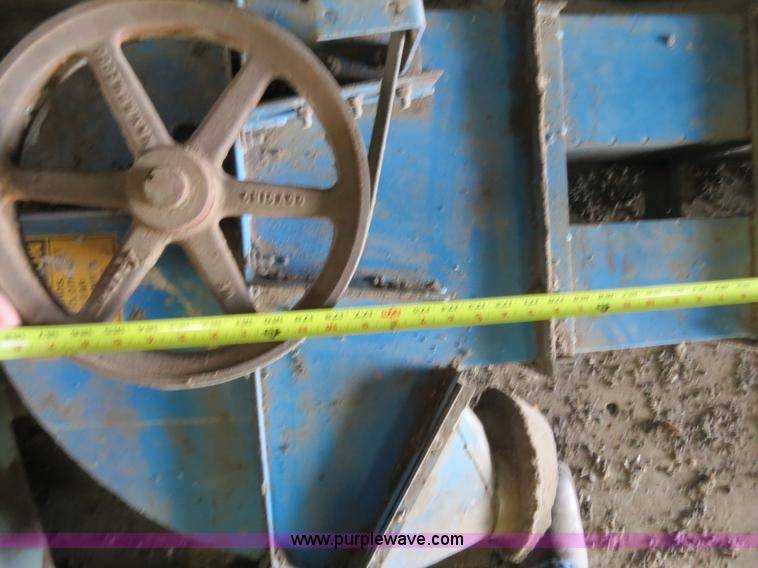 image for item S9612 Universal 30'L grain leg