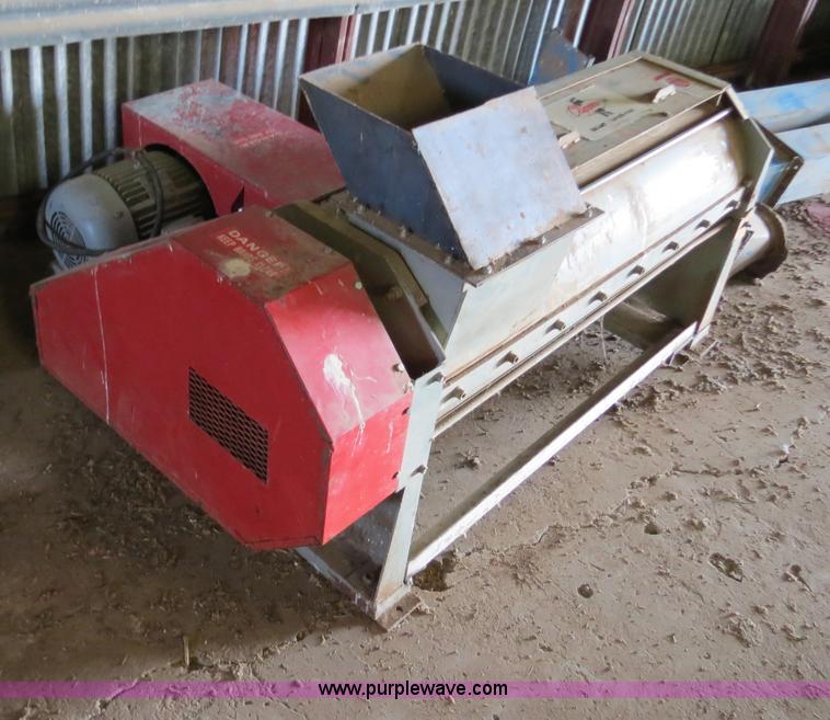 image for item S9613 Clipper seed debearder