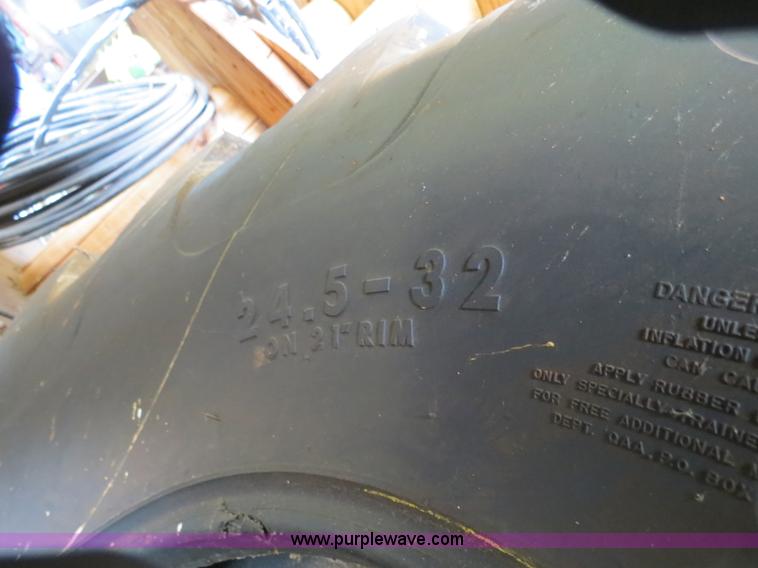 image for item S9615 (2) tires