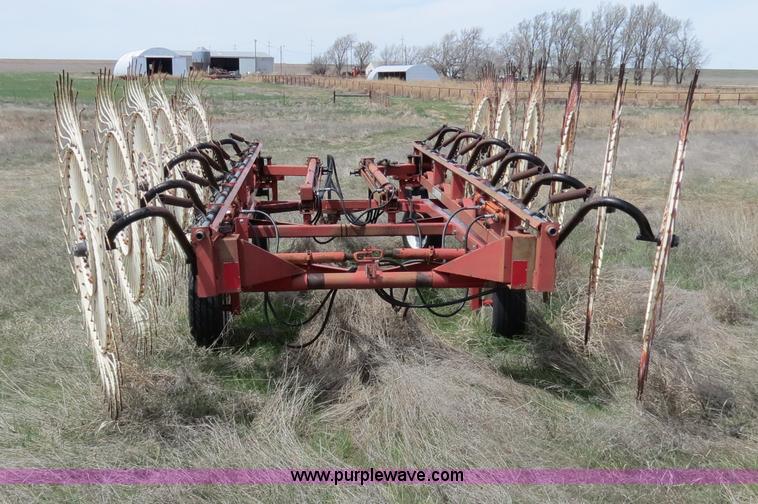 image for item S9620 H&S Bi-Fold-12-hyd 12 wheel rake