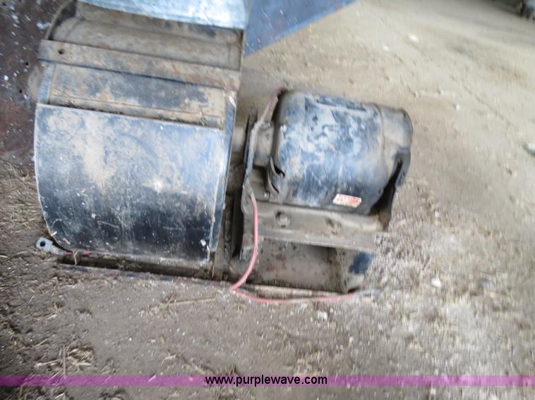 image for item S9622 Seed hopper with blower