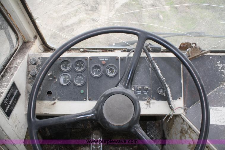 image for item A2183 1989 Ottawa 30 yard tractor truck