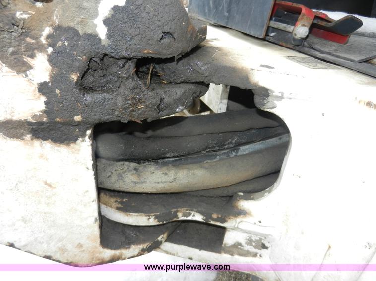 image for item A3929 Bobcat X325 compact excavator