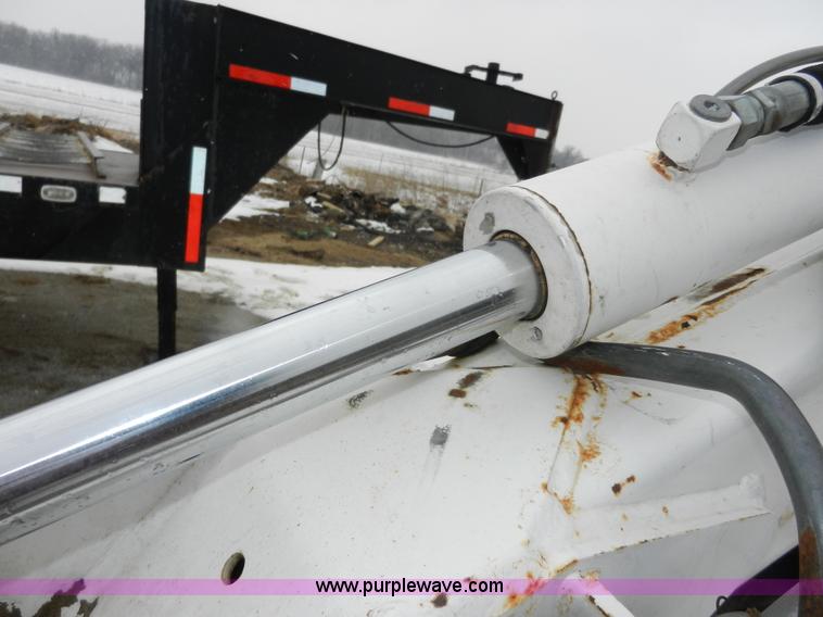 image for item A3929 Bobcat X325 compact excavator