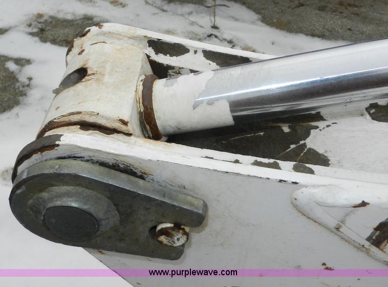 image for item A3929 Bobcat X325 compact excavator