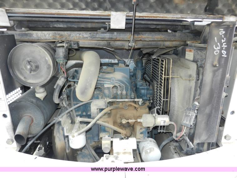 image for item A3929 Bobcat X325 compact excavator